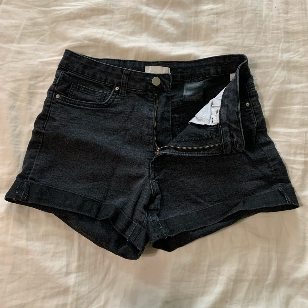 H&M Black Jean Shorts High-Waisted Slim Fit